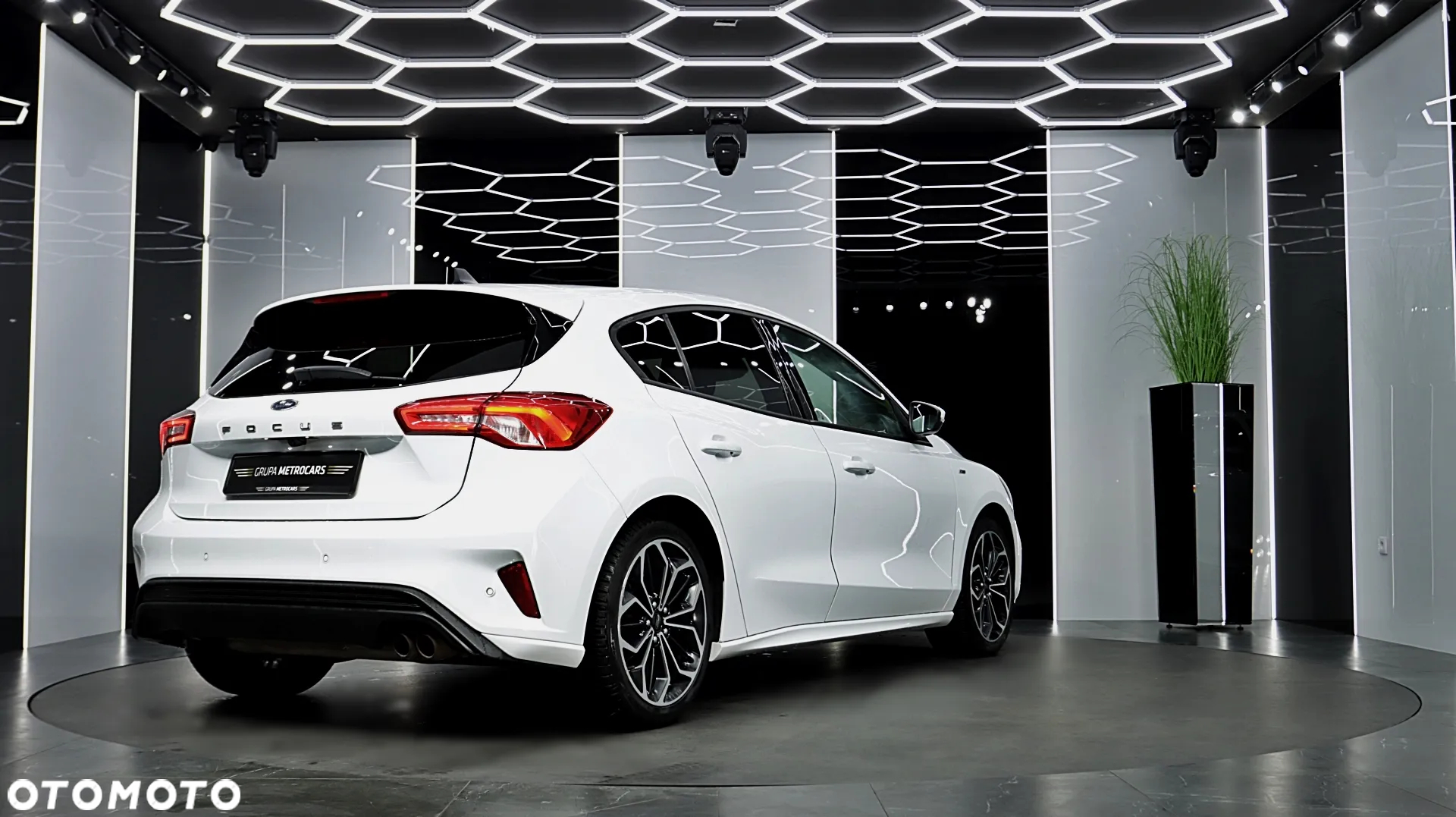 Ford Focus 1.5 EcoBoost ST-Line - 9