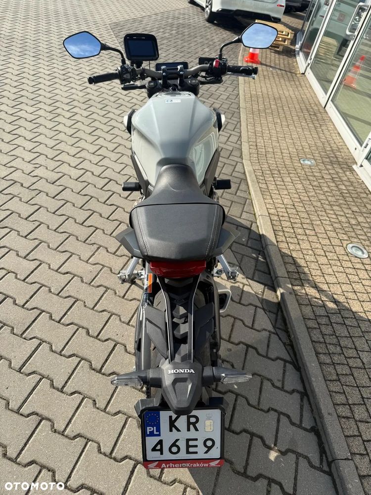 Honda CB - 3