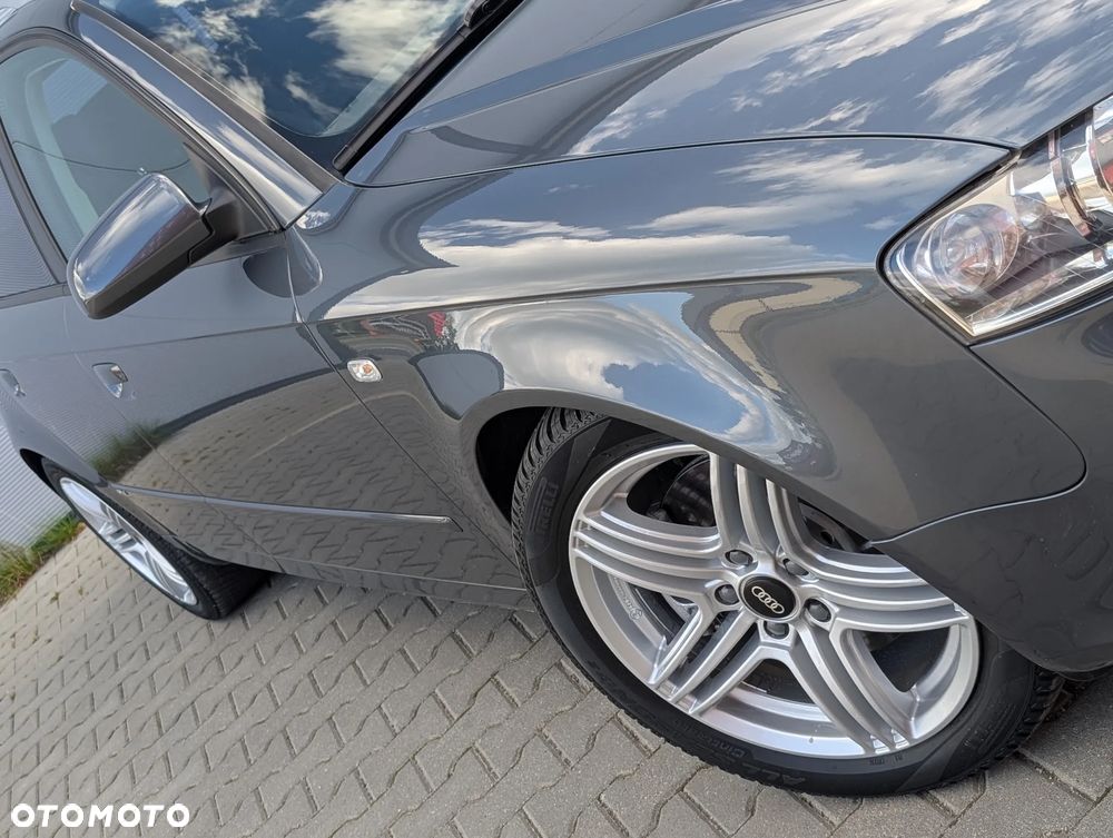 Audi A4 Avant 1.8T Multitronic - 27