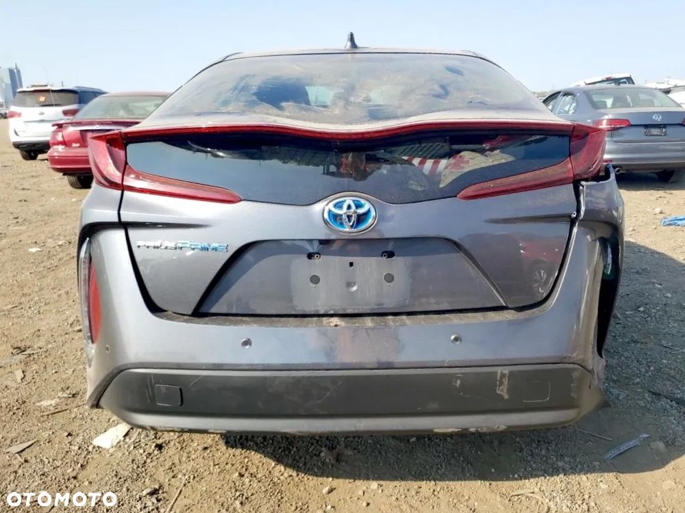 Toyota Prius 1.8 Hybrid Executive - 4