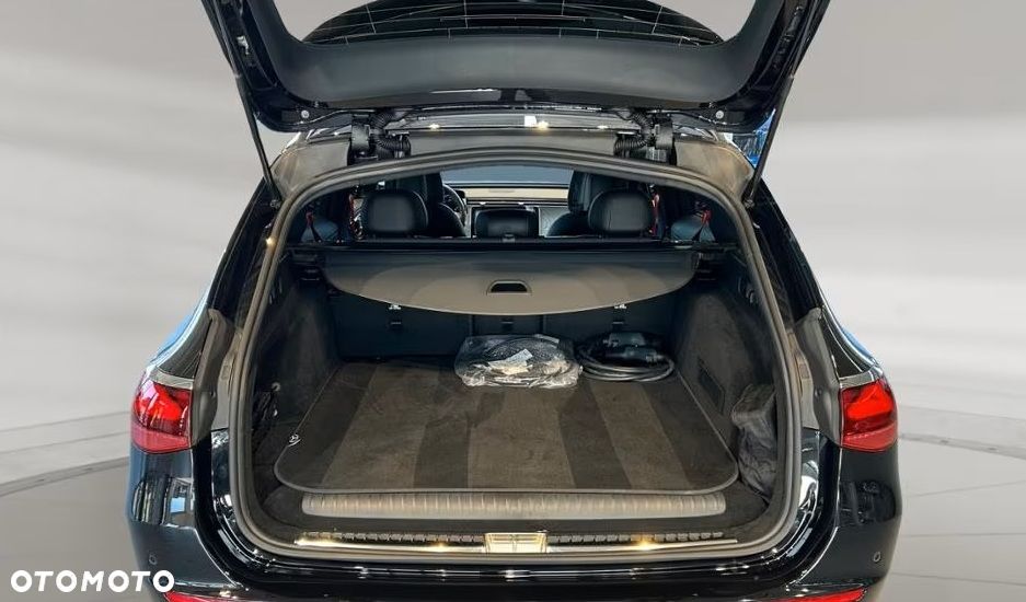 Mercedes-Benz Klasa E AMG 53 4Matic+ AMG SPEEDSHIFT TCT 9G - 11