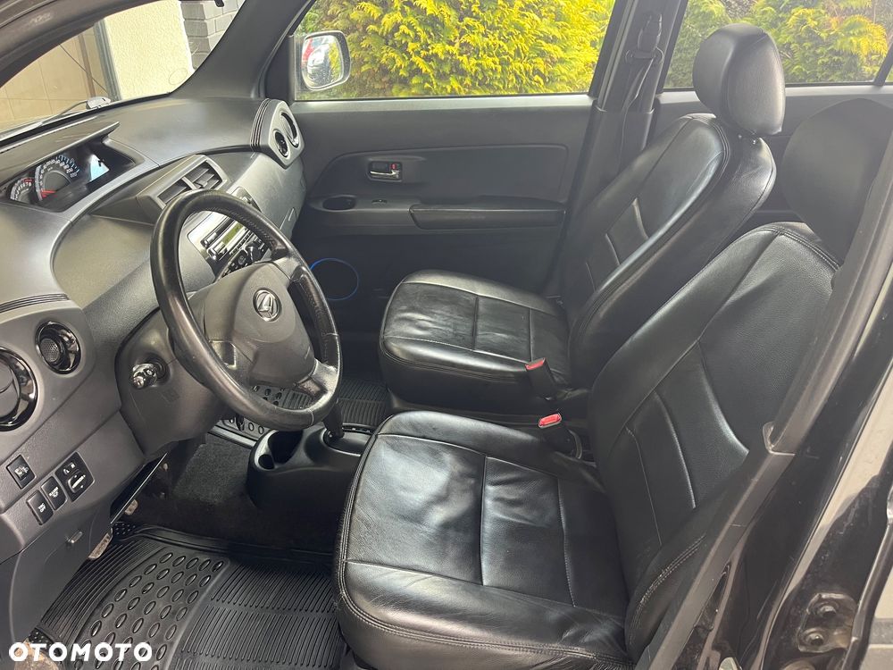 Daihatsu Materia 1.5 Automatik black edition - 18