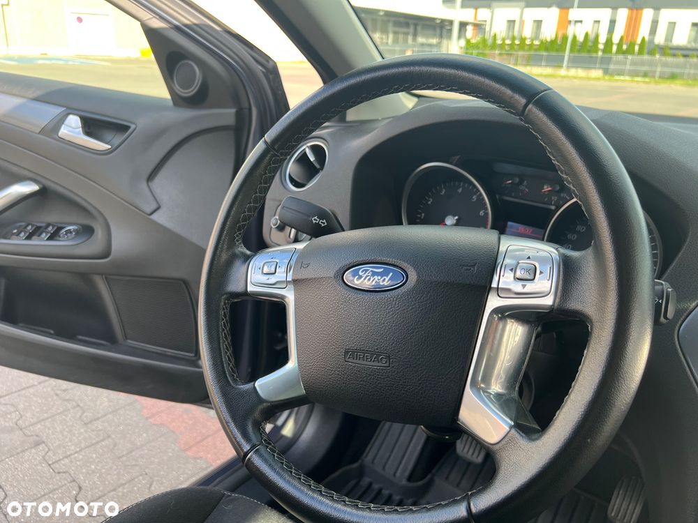 Ford Mondeo 1.6 T Trend - 10