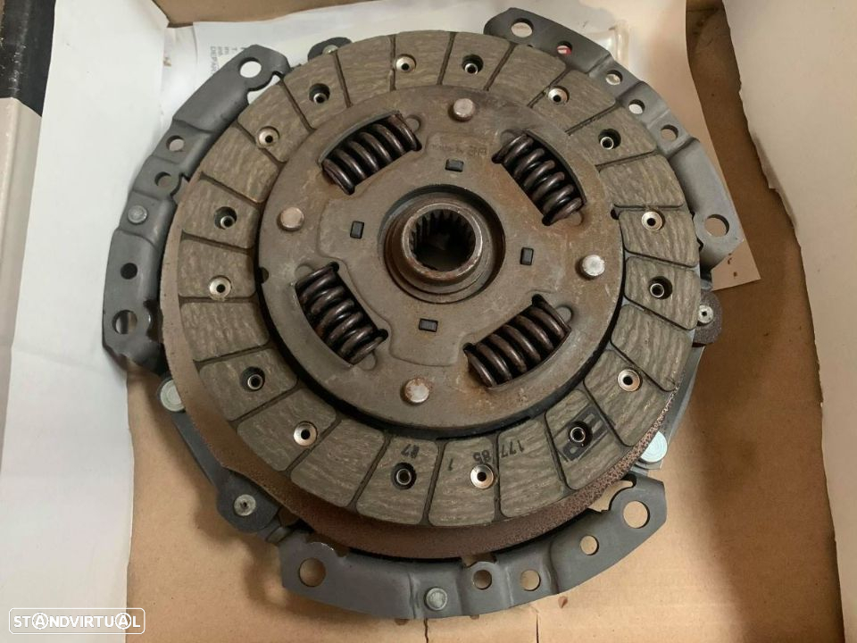 Kit embraiagem Fiat Fiorino / Uno / Regata / Tempra / Tipo - 2