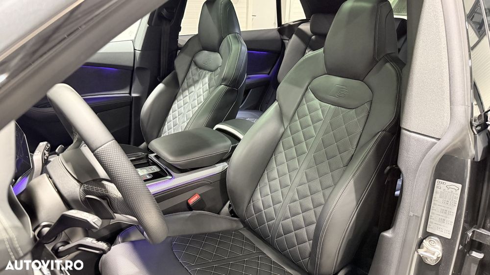 Audi Q8 55 TFSI e quattro Tiptronic PHEV - 7