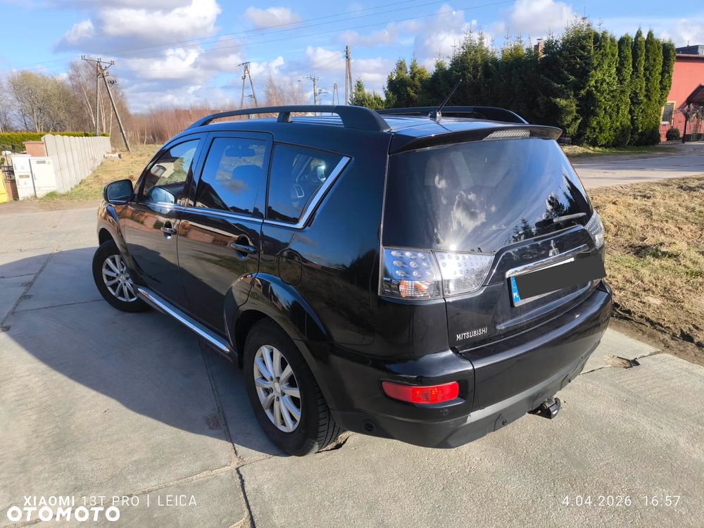 Mitsubishi Outlander 2.4 Instyle - 2