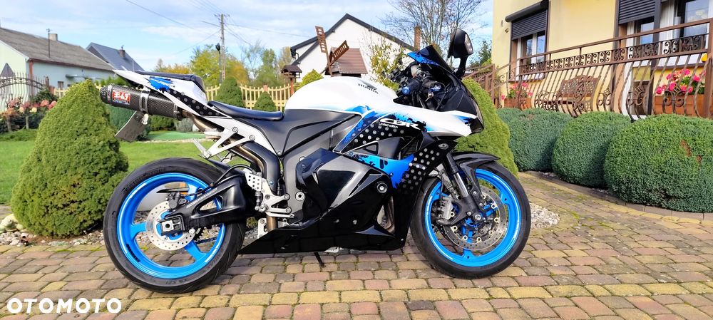 Honda CBR
