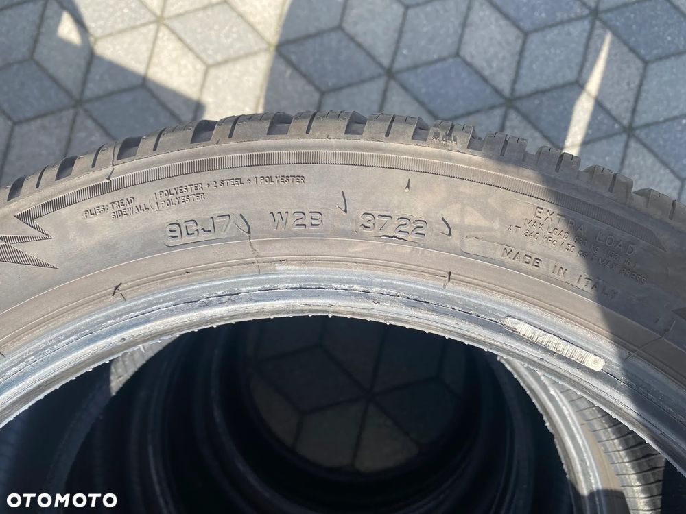 Opony zimowa Bridgestone  225/45 R18 95V - 3