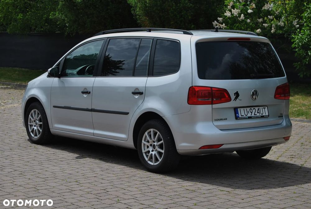 Volkswagen Touran 1.6 TDI DPF STYLE - 4