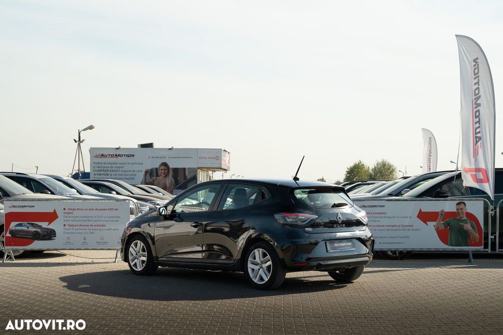 Renault Clio - 5
