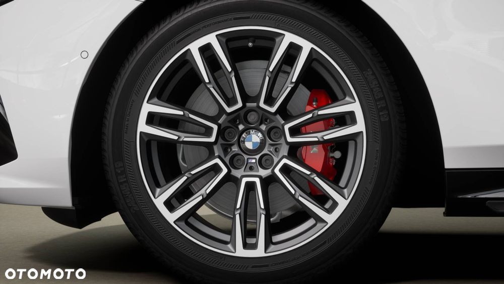 BMW Seria 5 520d xDrive mHEV M Sport - 8
