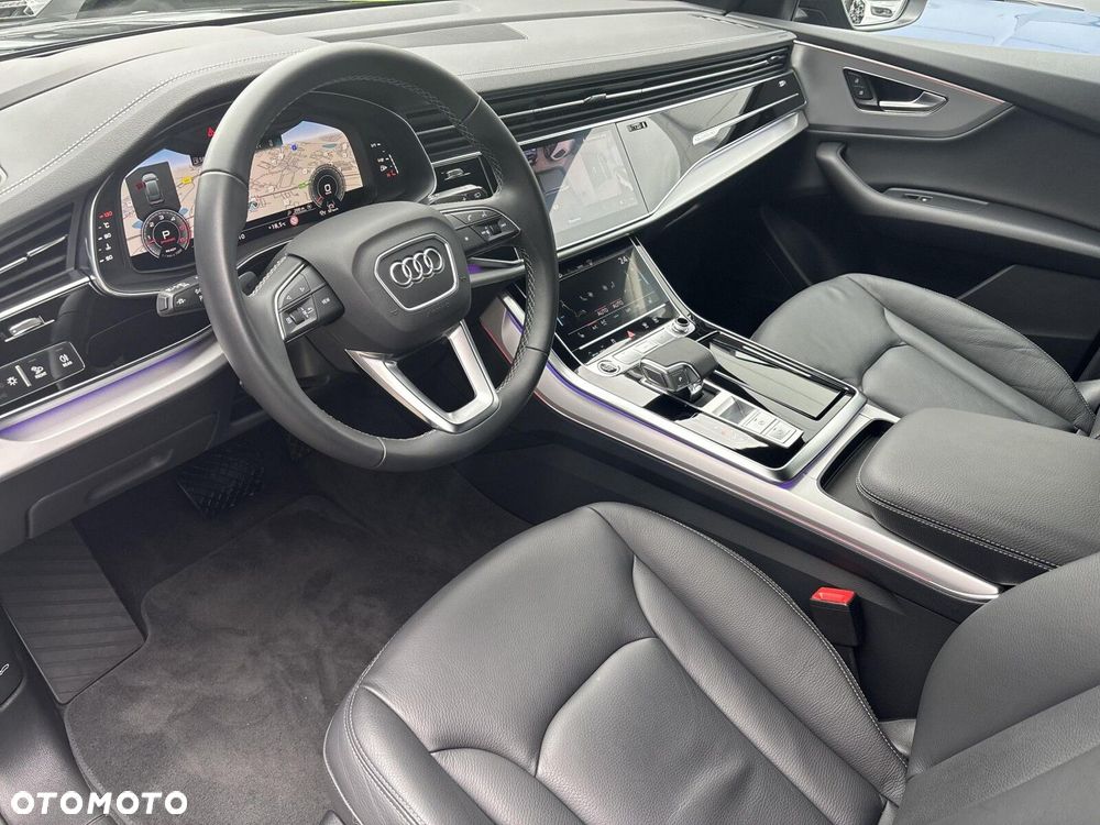 Audi Q8 - 16