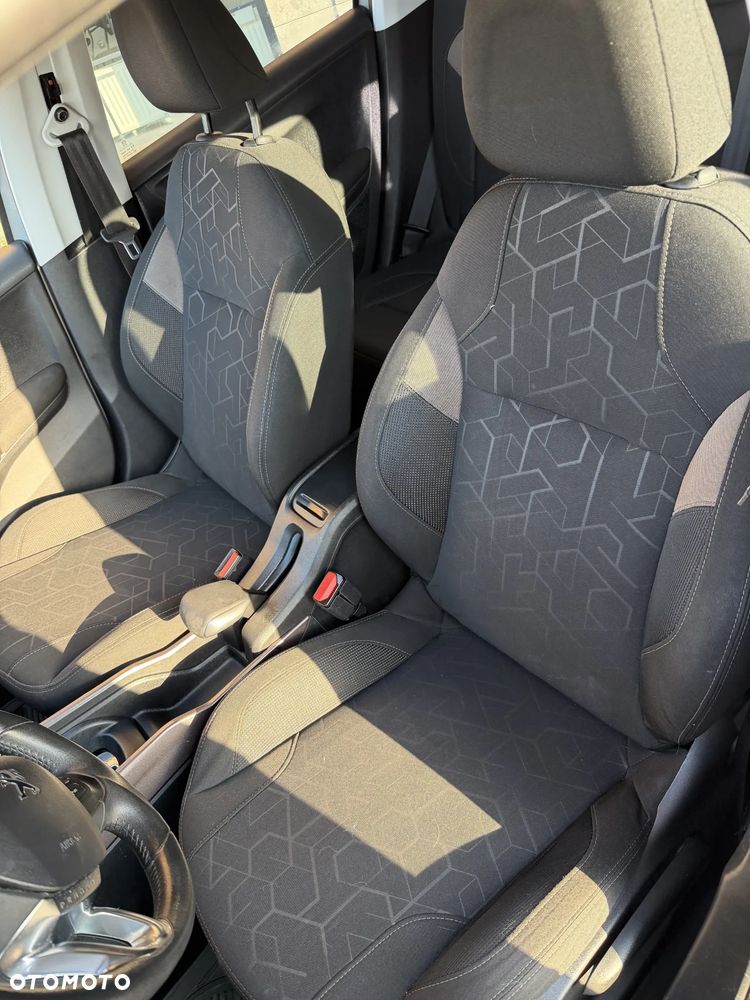 Peugeot 2008 120 VTI Automatik Active - 9