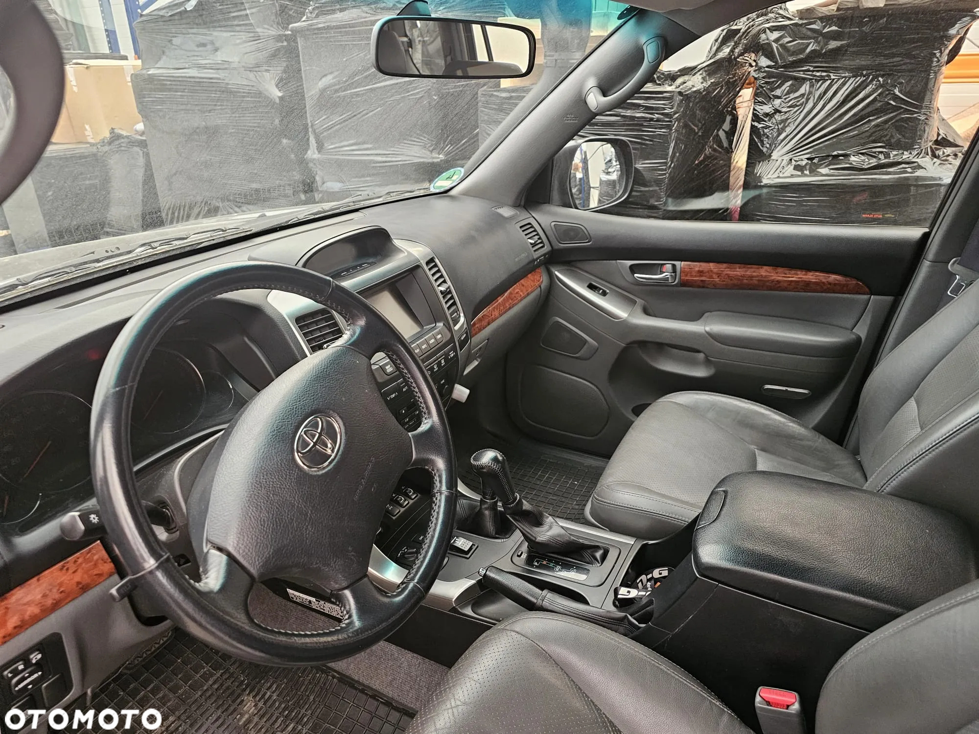 Toyota Land Cruiser - 8