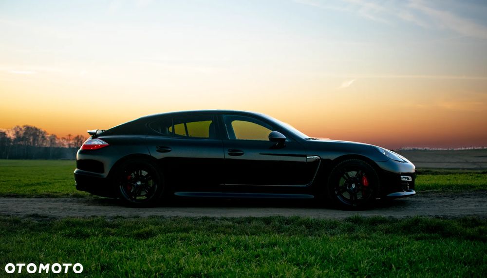 Porsche Panamera - 2