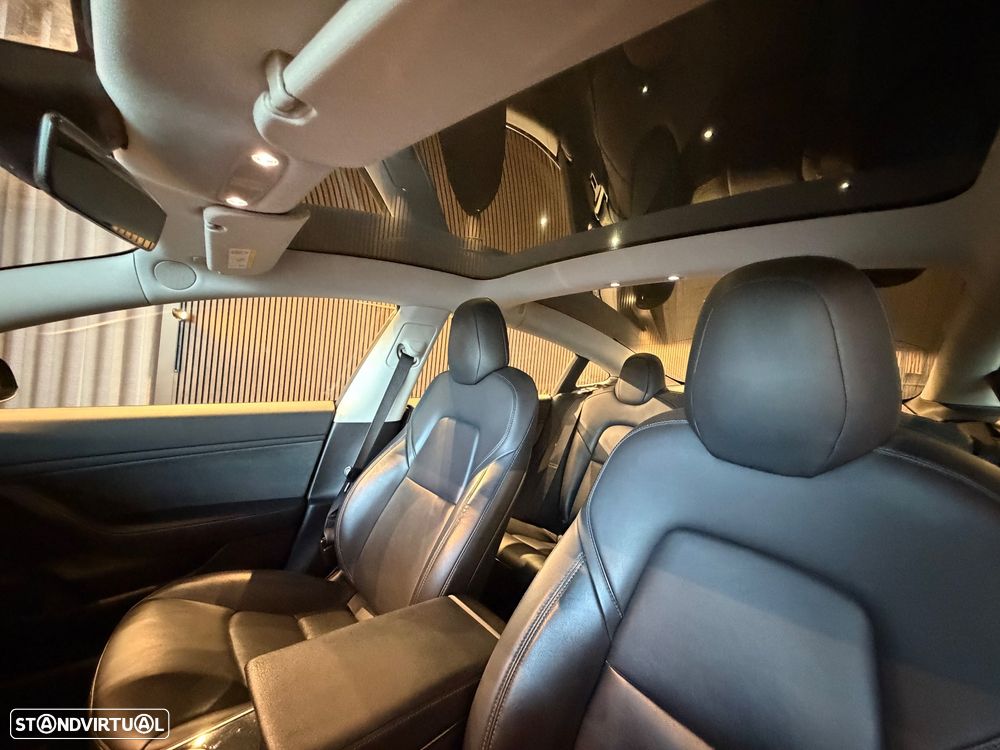 Tesla Model 3 Performance Dual Motor AWD - 14