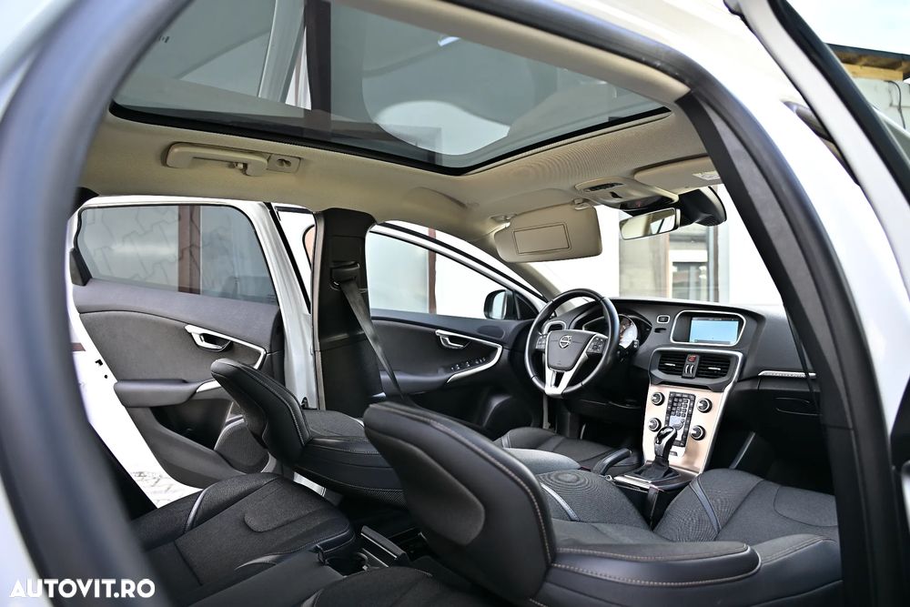 Volvo V40 D2 Geartronic Momentum - 11