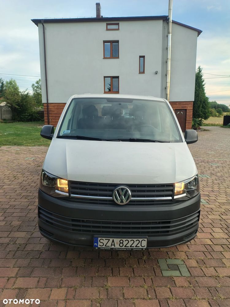 Volkswagen Caravelle - 3