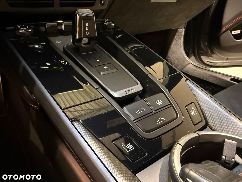 Porsche 911 Carrera T-Hybrid 4 GTS - 25