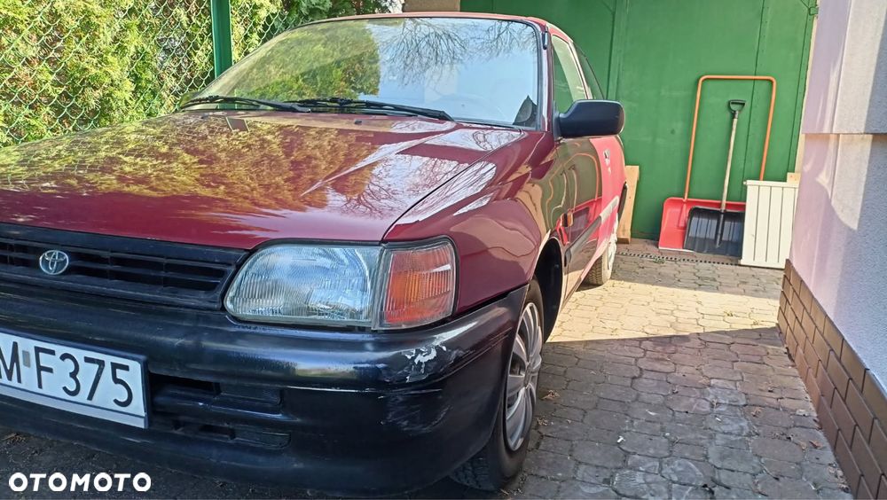Toyota Starlet - 1