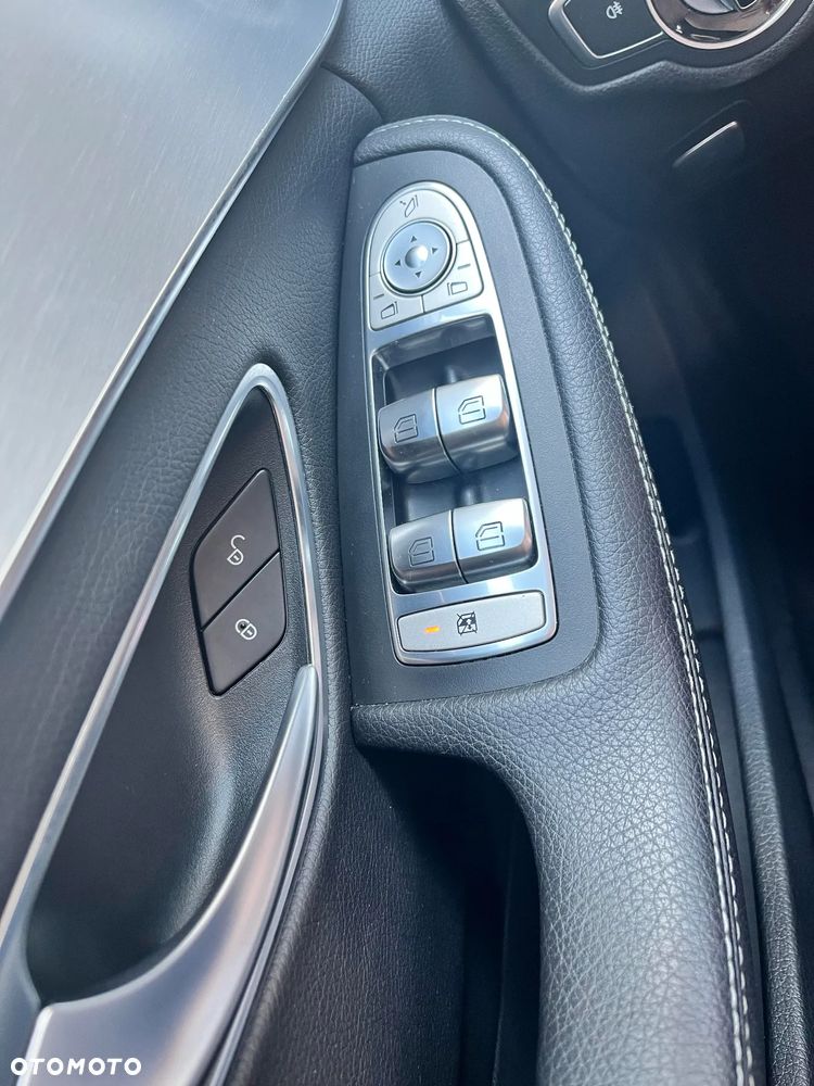 Mercedes-Benz Klasa C 160 - 18