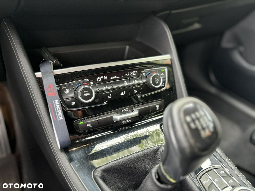 BMW Seria 2 - 12