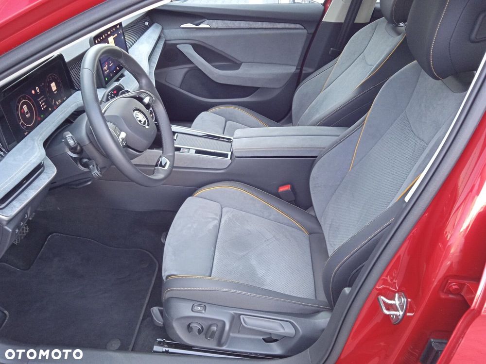 Skoda Superb 2.0 TDI SCR 4x4 Selection DSG - 13