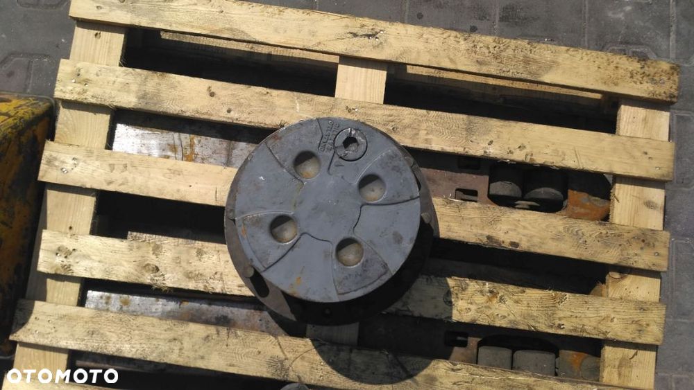 Zwolnica ZF APL B775 BK [P-15 S-4×31 W-81 SZ10] - 2