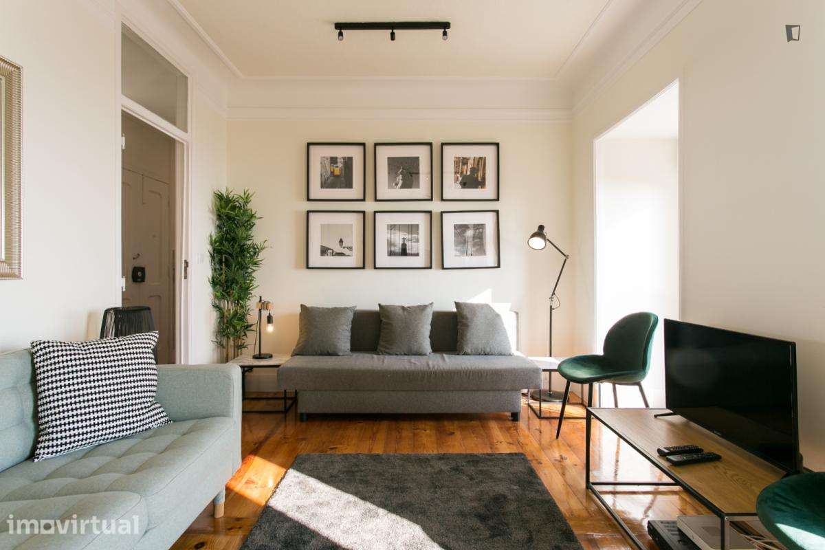 Apartamento com 4 quartos - localizado em Sé Lisbon - Vista 2