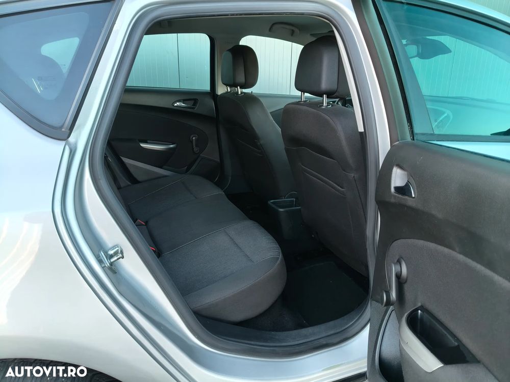 Opel Astra 1.4 EcoFLEX Edition - 17