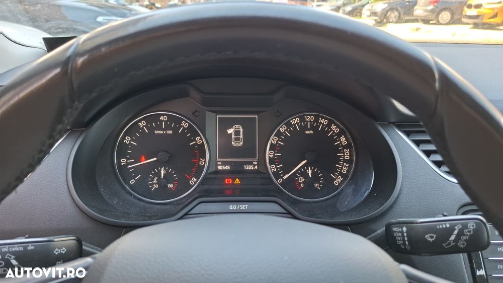 Skoda Octavia 1.2 TSI ELEGANCE - 6