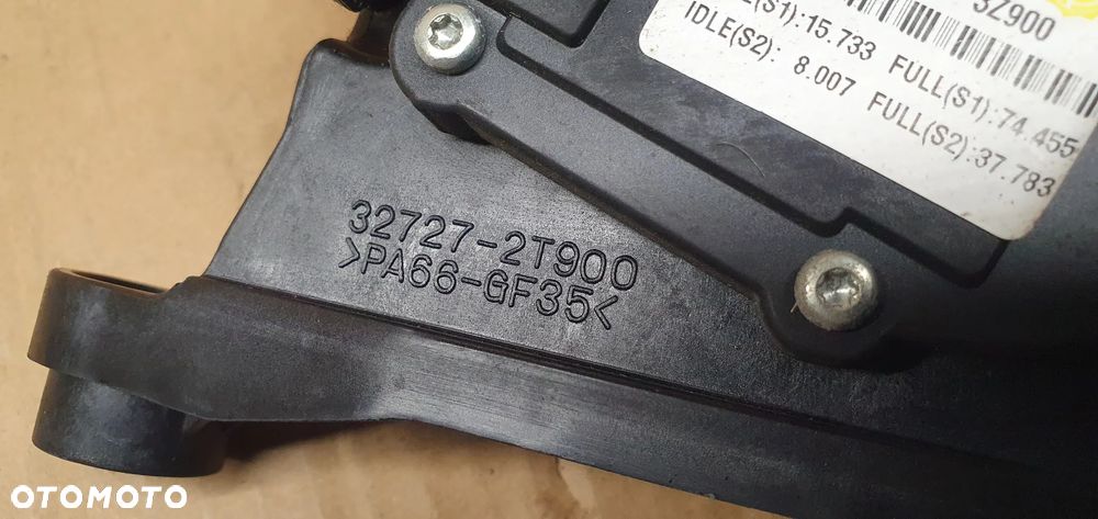 Pedał potencjometr gazu Hyundai i40 32727-2T900 - 7