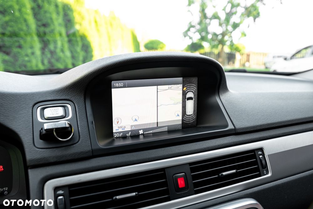 Volvo XC 70 D5 AWD Geartronic Summum - 37