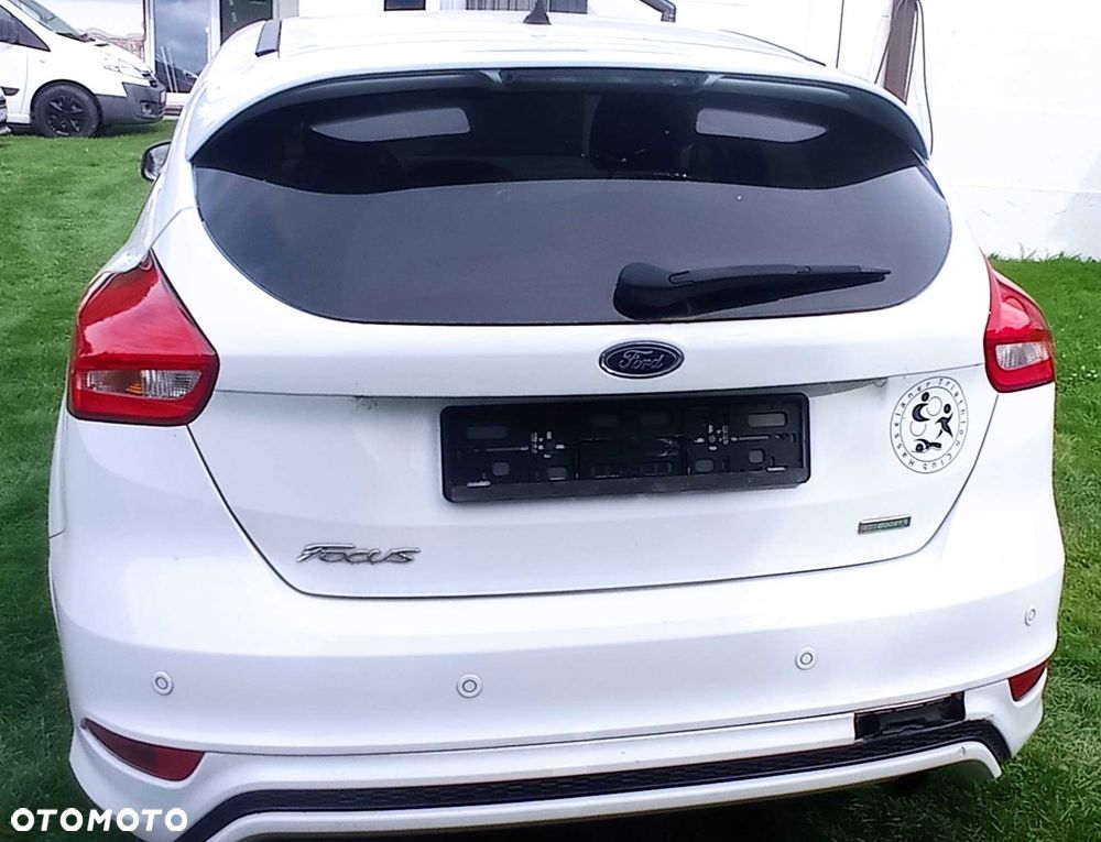 Ford Focus - 8