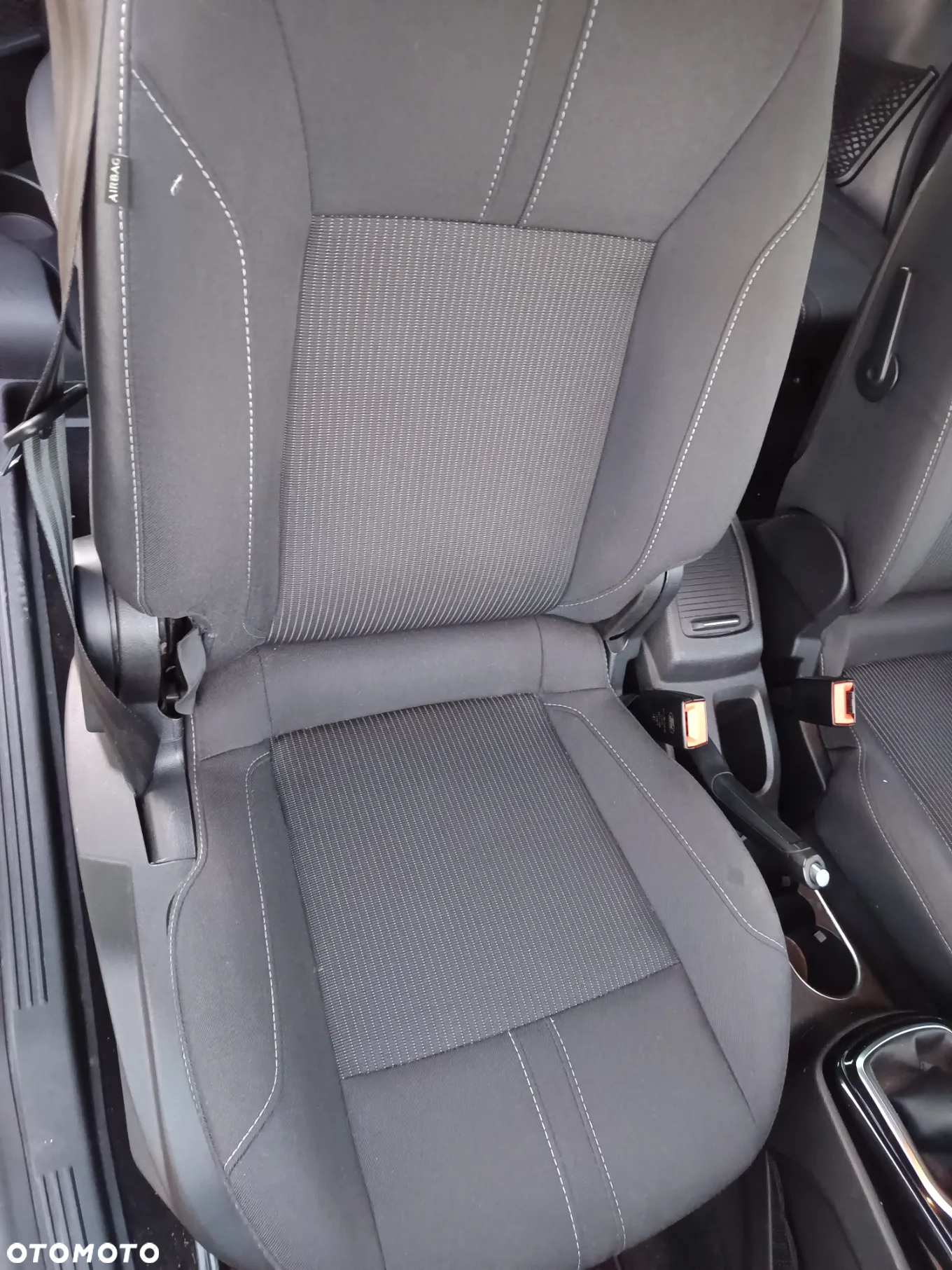 Ford B-MAX - 9