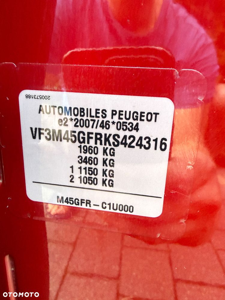 Peugeot 3008 PureTech 180 Stop & Start GPF EAT8 GT - 8