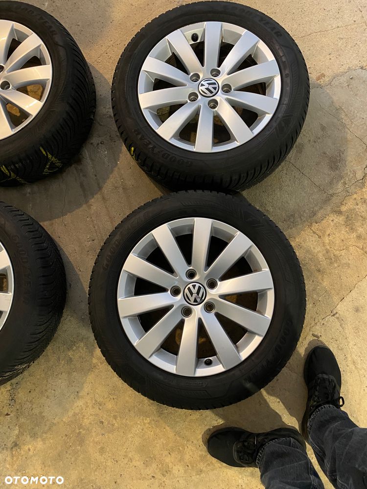 Volkswagen Passat 2.0 TDI DSG BlueMotion Technology Comfortline - 33