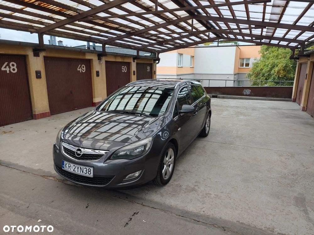 Opel Astra III 1.6 T Enjoy - 1