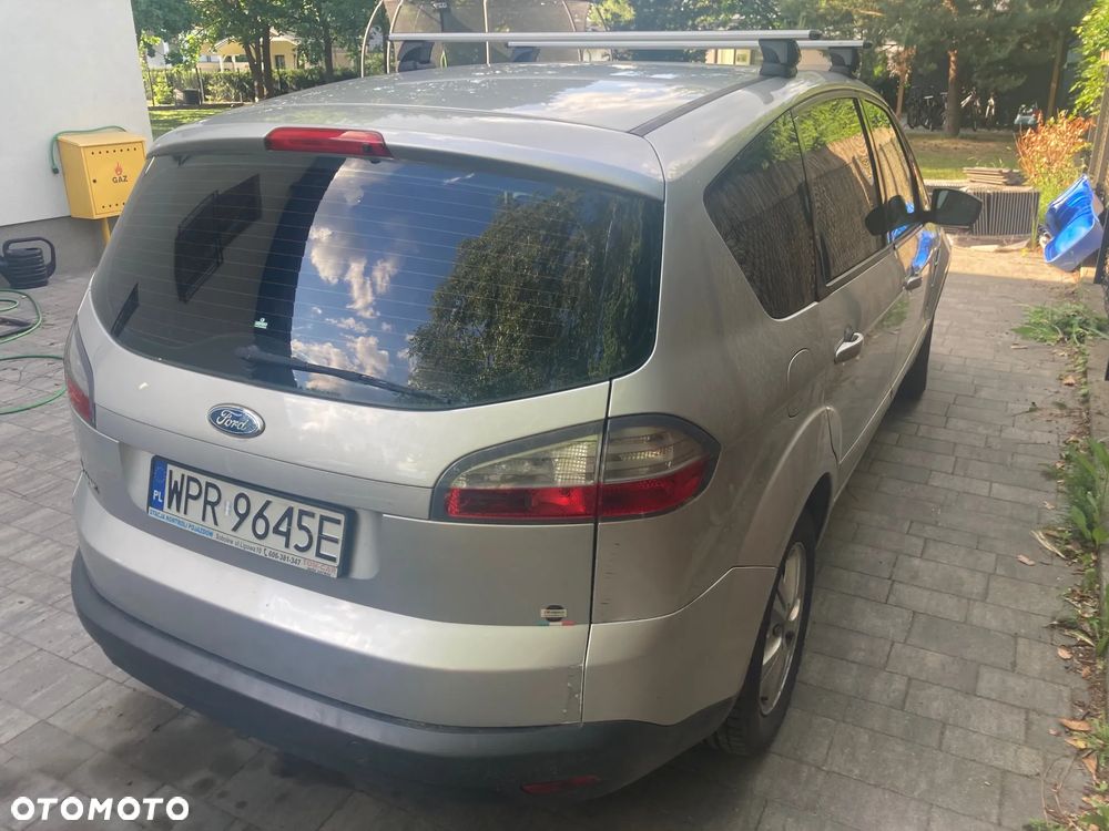 Ford S-Max - 4