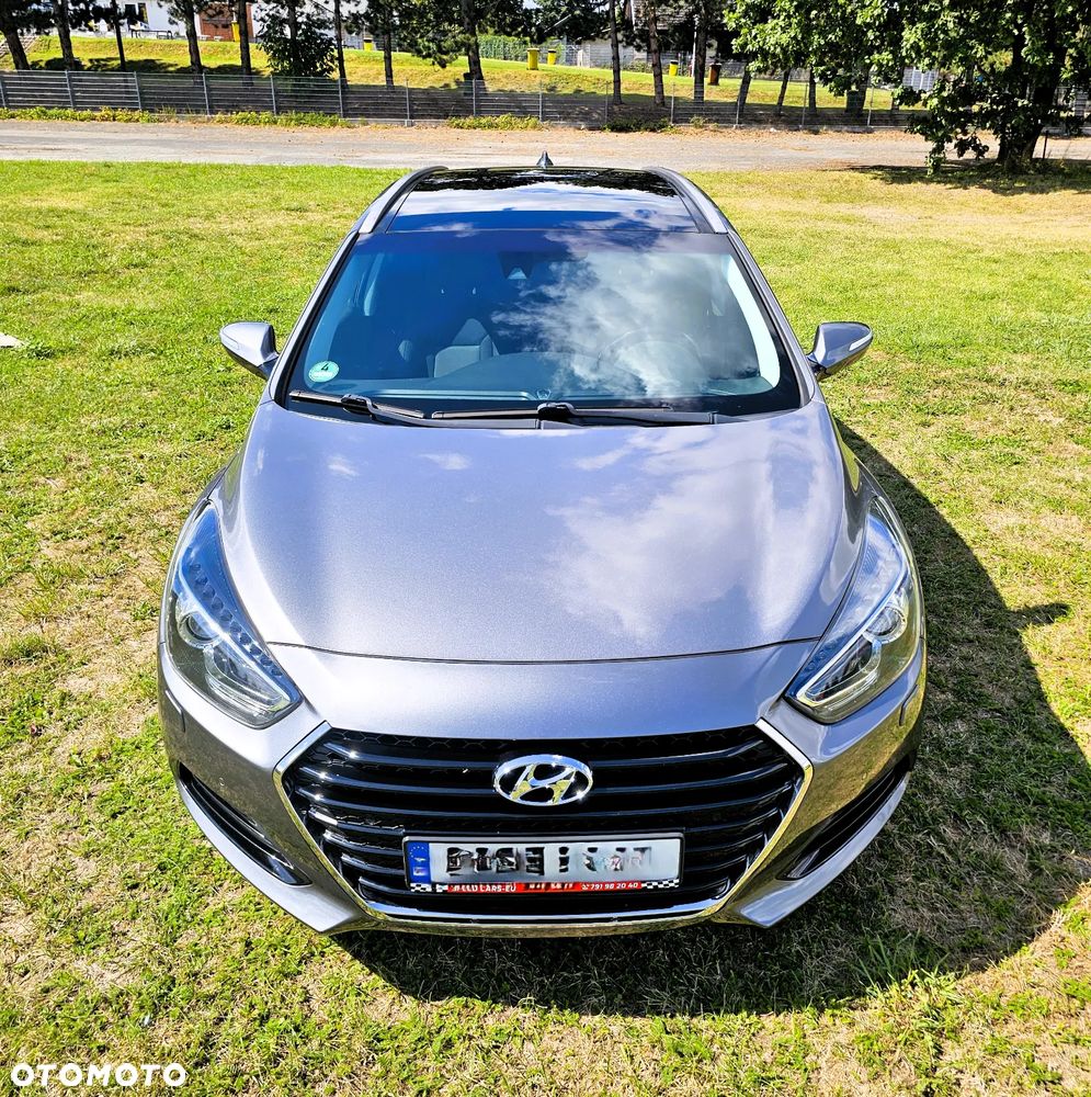 Hyundai i40 Kombi 1.7 CRDi Premium - 21