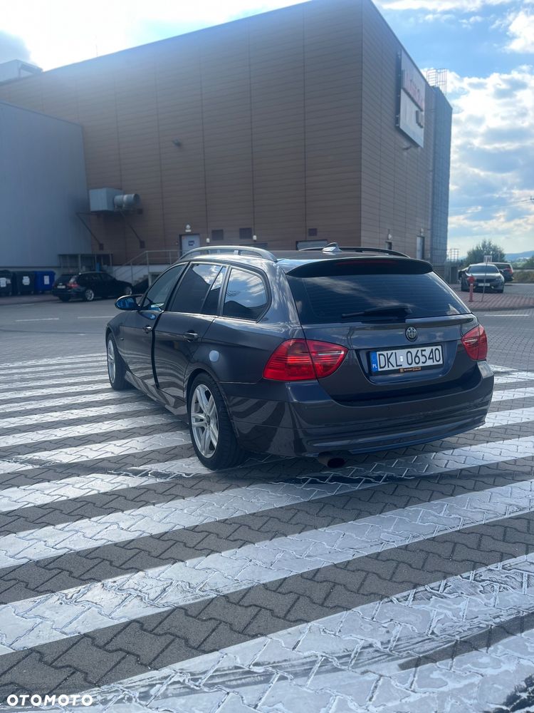 BMW Seria 3 320d - 3