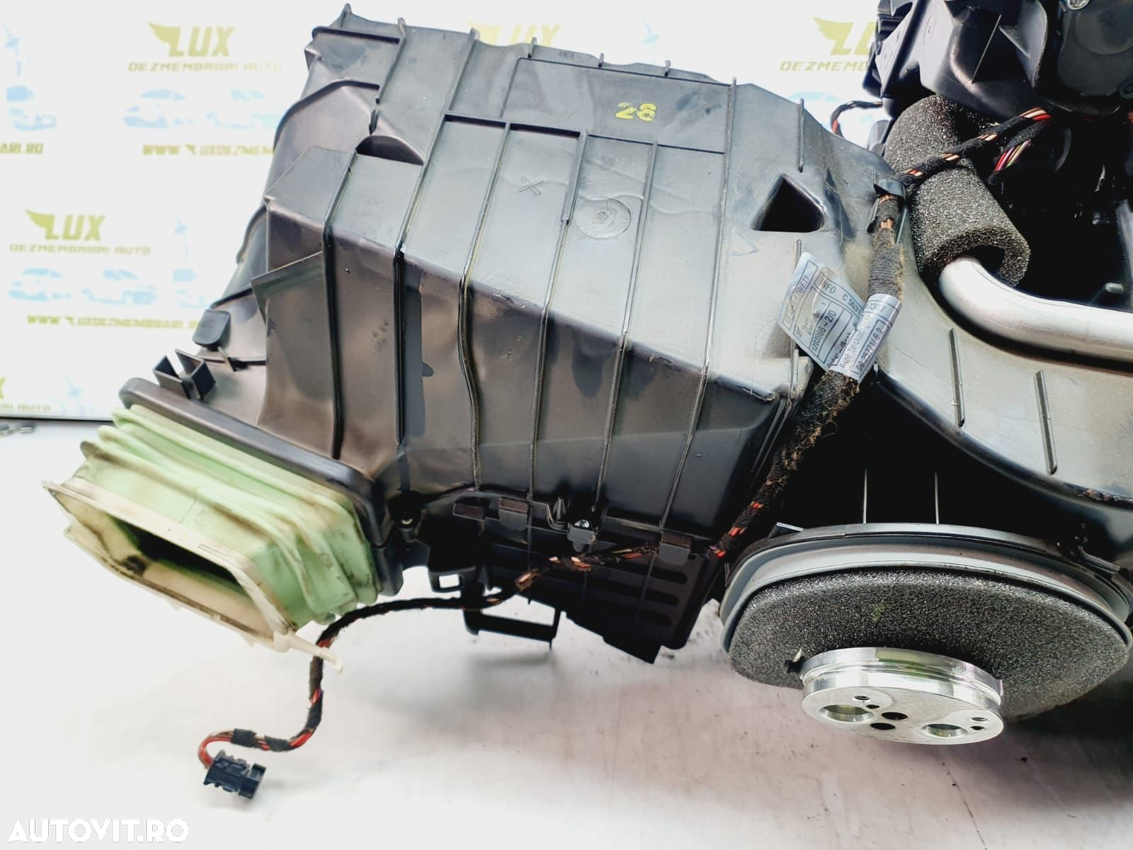 Carcasa aeroterma x5899005 923749305 BMW Seria 5 F11  [din 2009 pana  2013] - 12