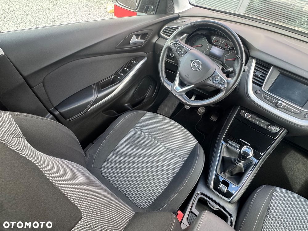 Opel Grandland 1.2 T Edition S&S - 18