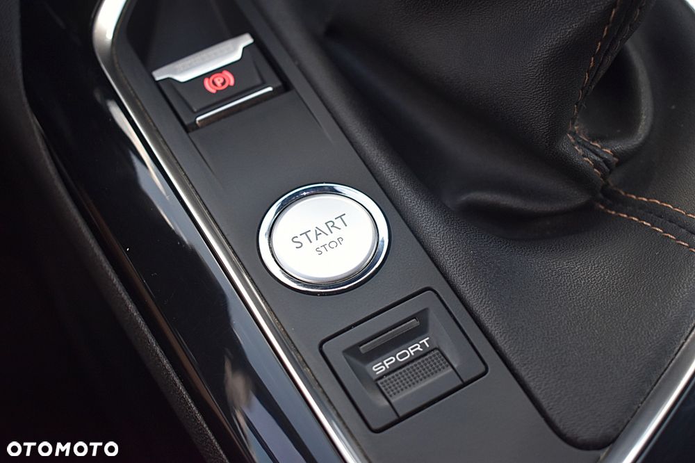 Peugeot 3008 2.0 HDi Premium - 36