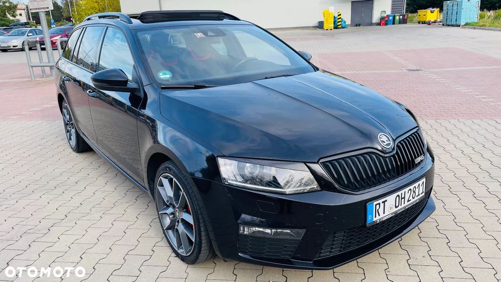 Skoda Octavia 2.0 TDI DSG RS - 1