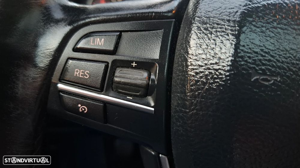 BMW 520 d Luxury Line - 42