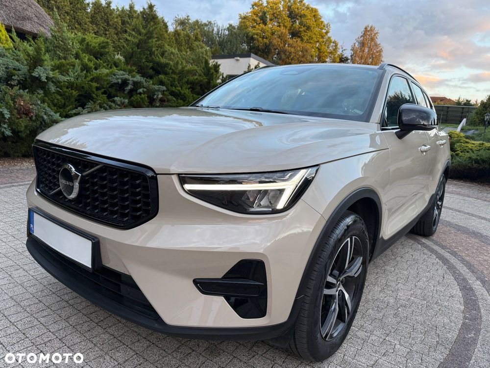 Volvo XC 40 B4 B DKG Plus Dark - 17