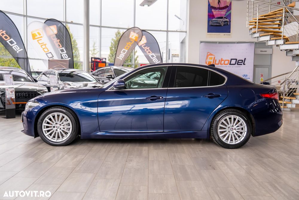 Alfa Romeo Giulia 2.2 - 7
