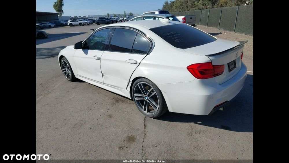 BMW Seria 3 340i M Sport - 5