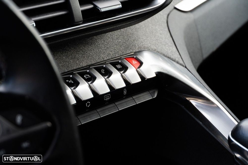 Peugeot 3008 1.2 PureTech Allure Pack - 33